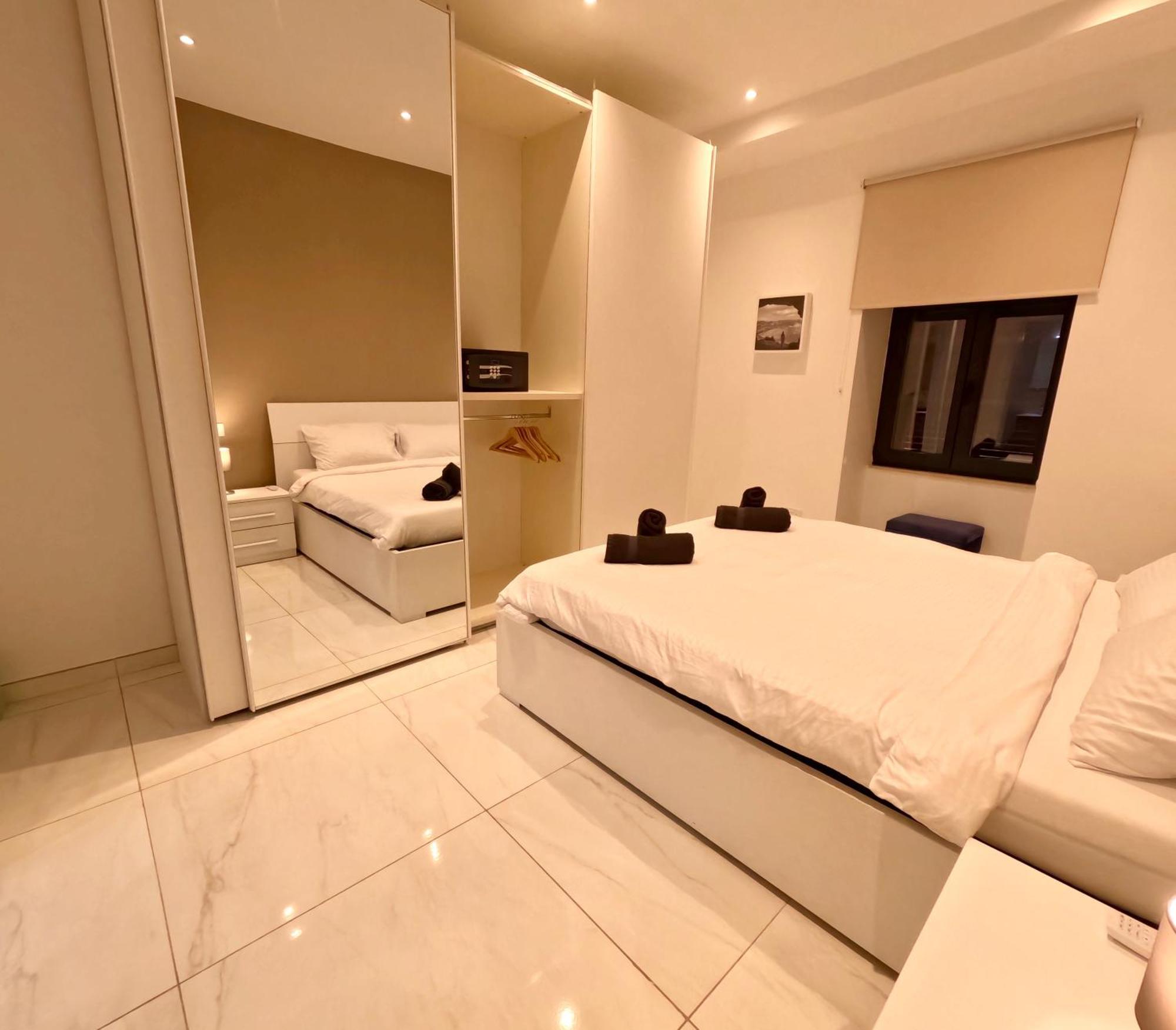 Modern Apartment In St Julian'S Malta, With Breathtaking Views Of Spinola Bay San Giuliano Esterno foto