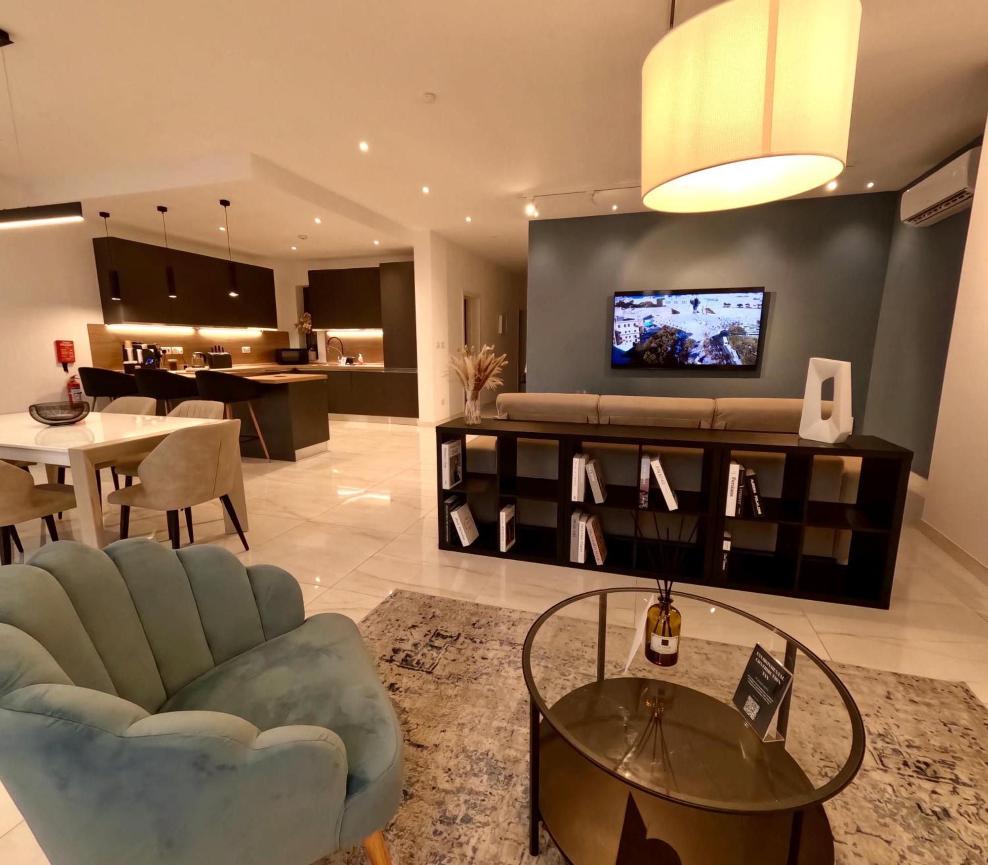 Modern Apartment In St Julian'S Malta, With Breathtaking Views Of Spinola Bay San Giuliano Esterno foto